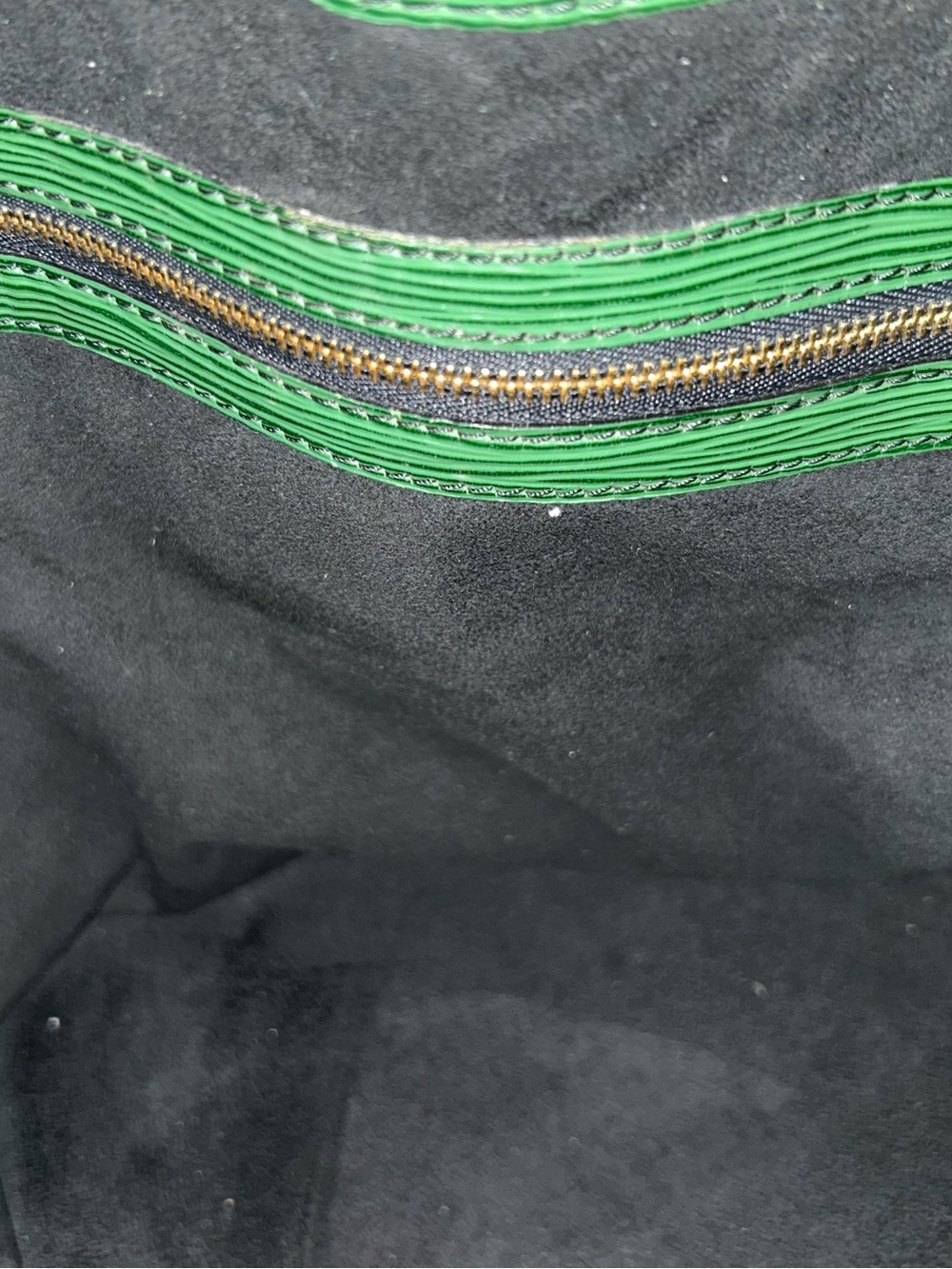 Rare LOUIS VUITTON Petit Noe Bucket Bag Borneo Green Epi Leather Black Stitch - Picture 9 of 15